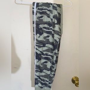 Haku medium - Camo lounge pants